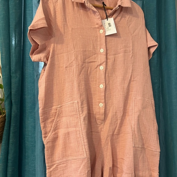 Hatch Blush Button-Up Top - Picture 3 of 4